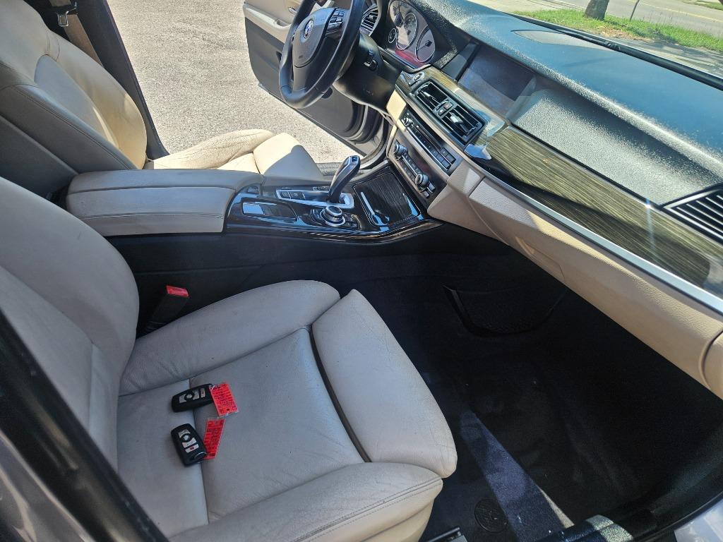 2013 BMW 5 Series 528i - Photo 14