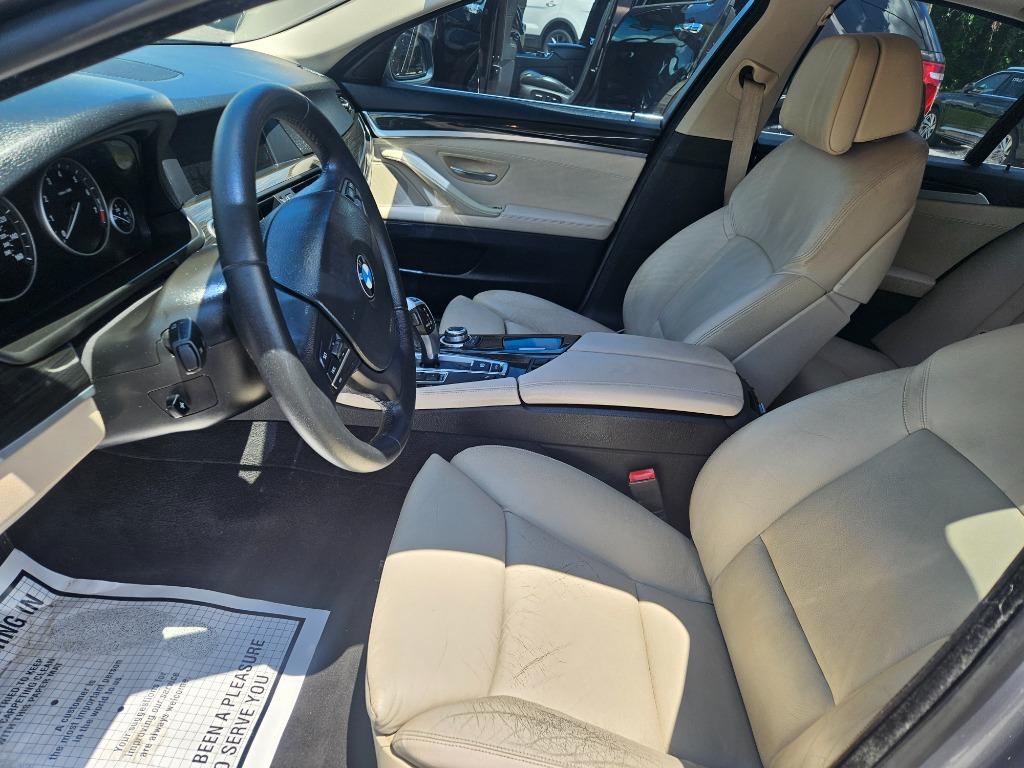 2013 BMW 5 Series 528i - Photo 9