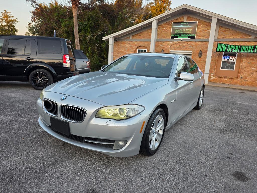 2013 BMW 5 Series 528i