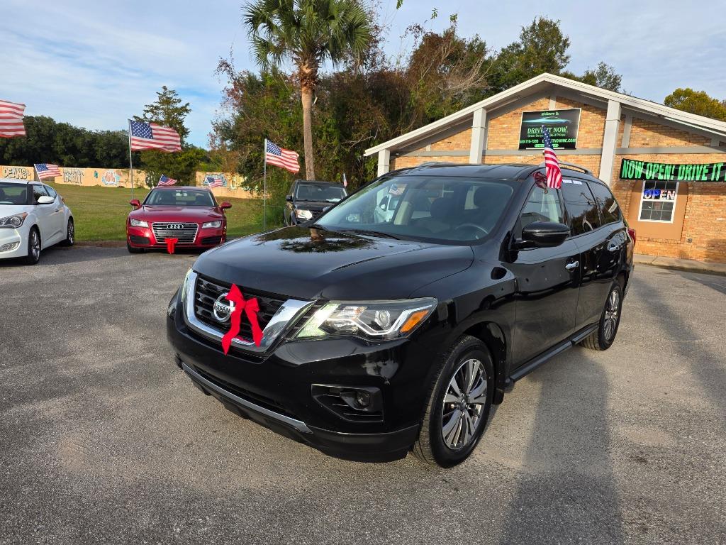 2019 Nissan Pathfinder S
