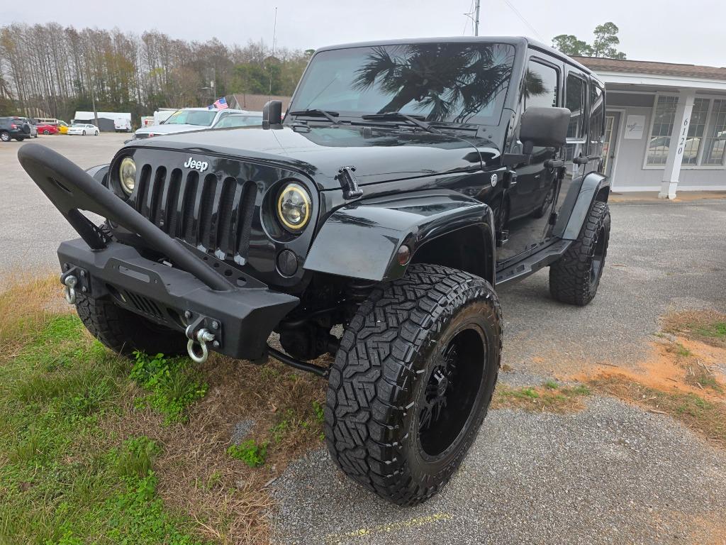 2012 Jeep Wrangler Unlimited Sahara's photo