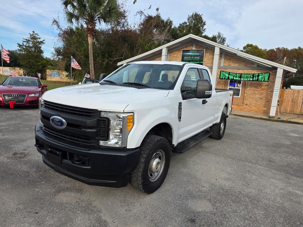 2017 Ford F-250 Super Duty XL's photo